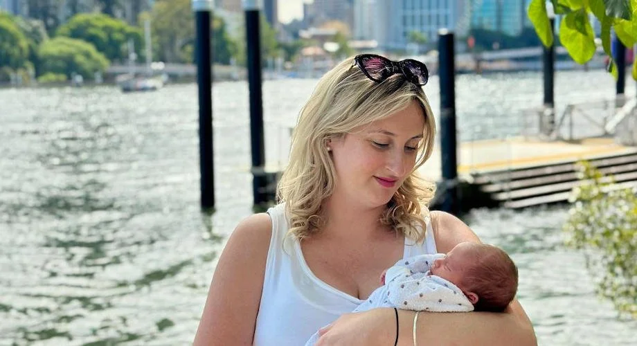 Keeping connected during parental leave: 4 considerations for HR leaders
