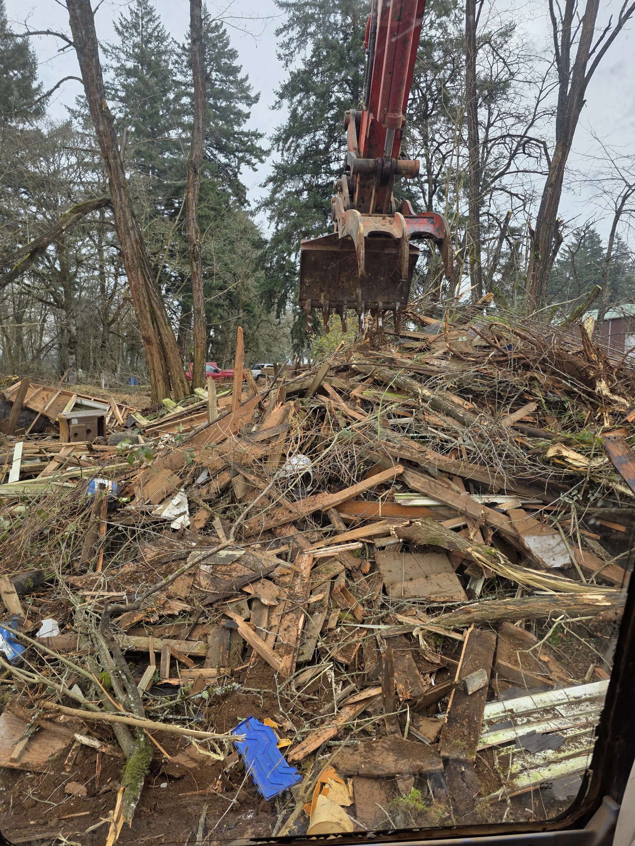 Action Jackson Excavation a work on a demolition of a house in Turner Oregon.