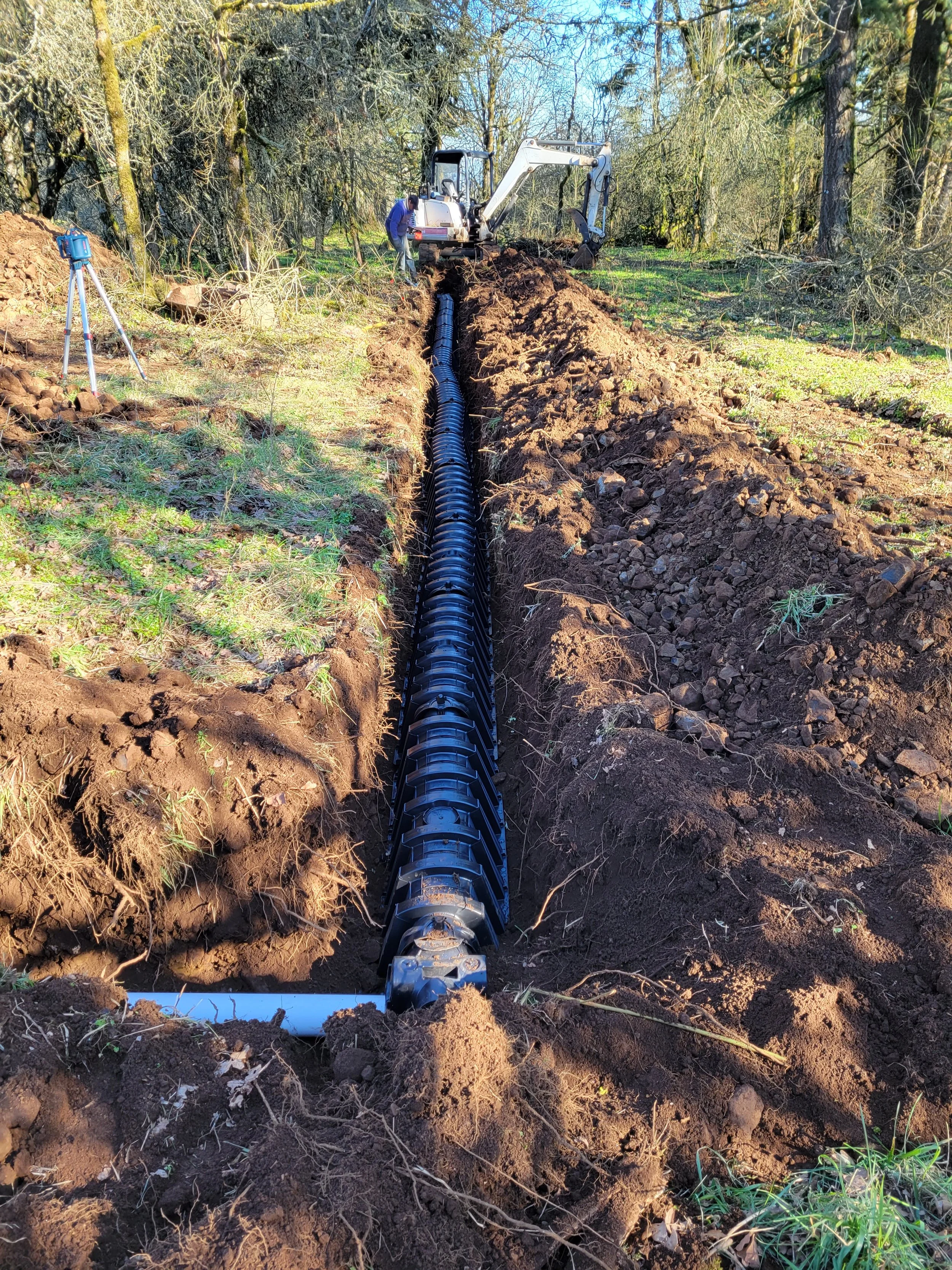 Septic drain field install Jefferson Oregon.