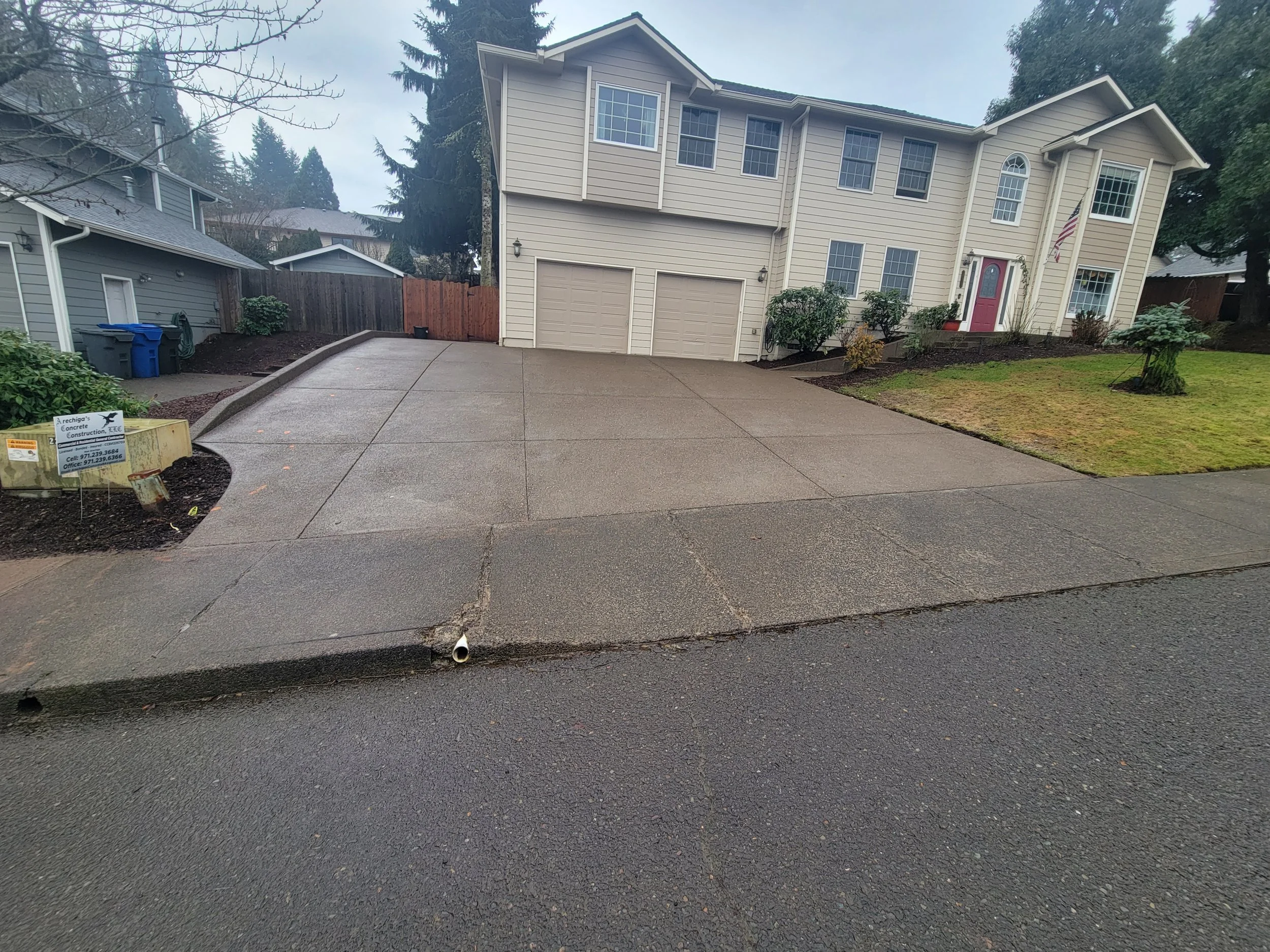 New Concrete driveway Lyons Oregon