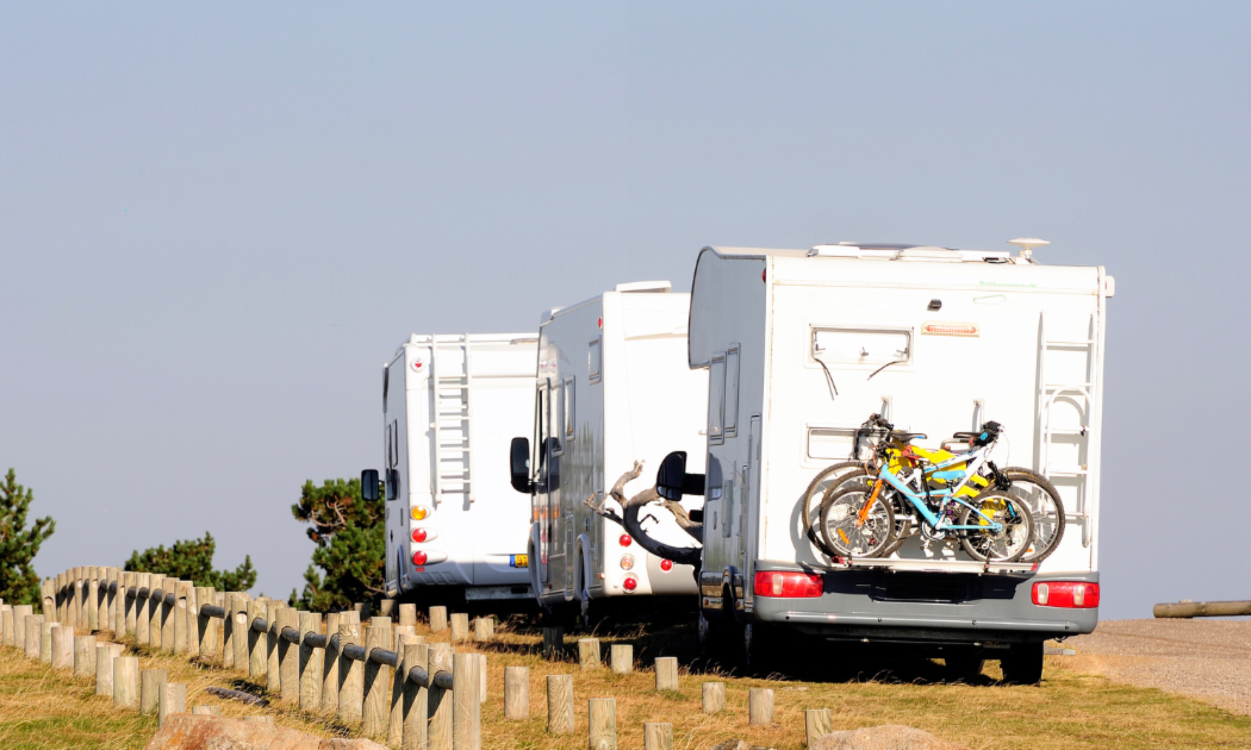 Insuring a Travel Trailer vs. a Motor Home: What You Need to Know