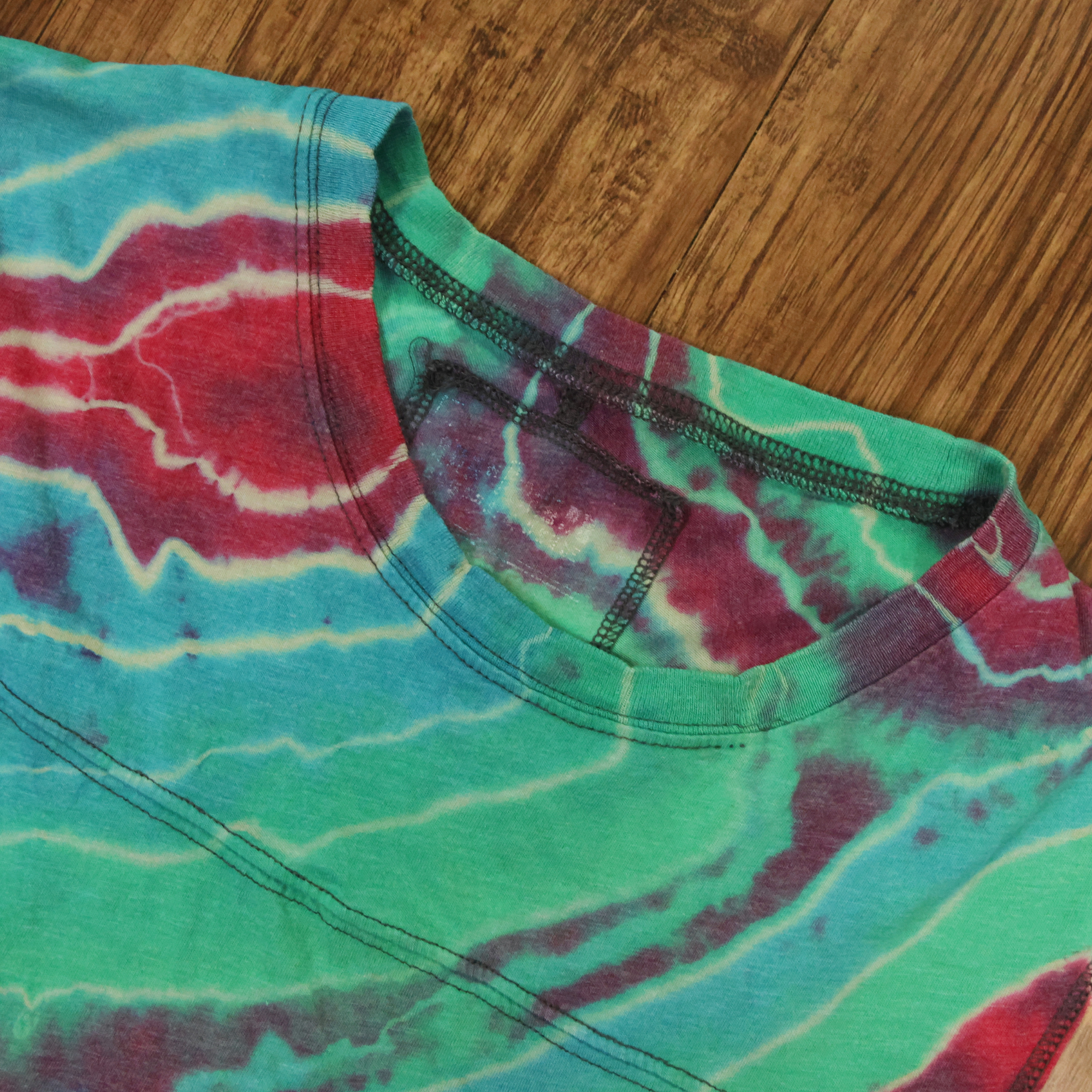 Berry Waves Tank (2).png
