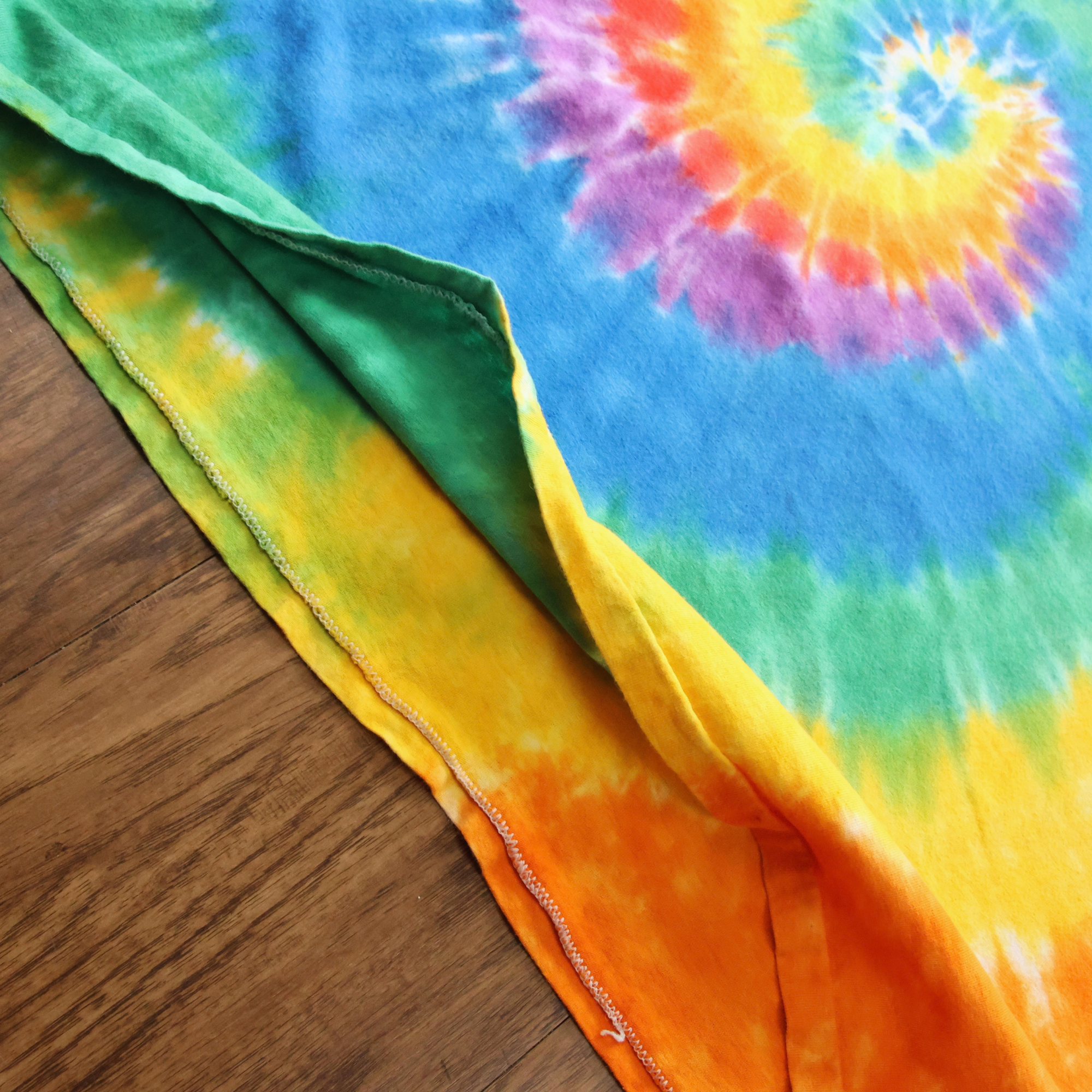 Left Center Rainbow Spiral (4).png