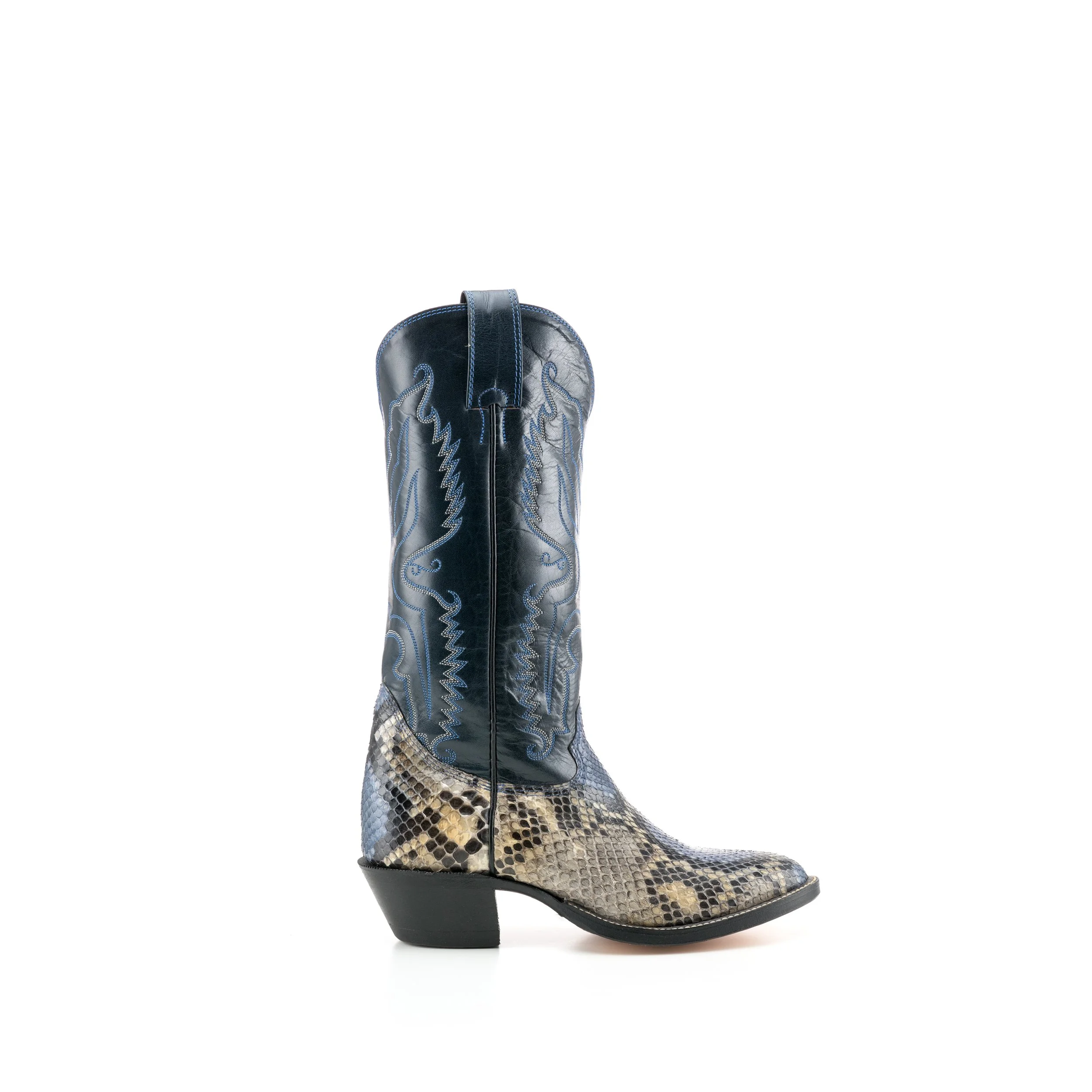 Cowboy boot with a blue leather upper decorated with embroidery and a snakeskin patterned foot and heel