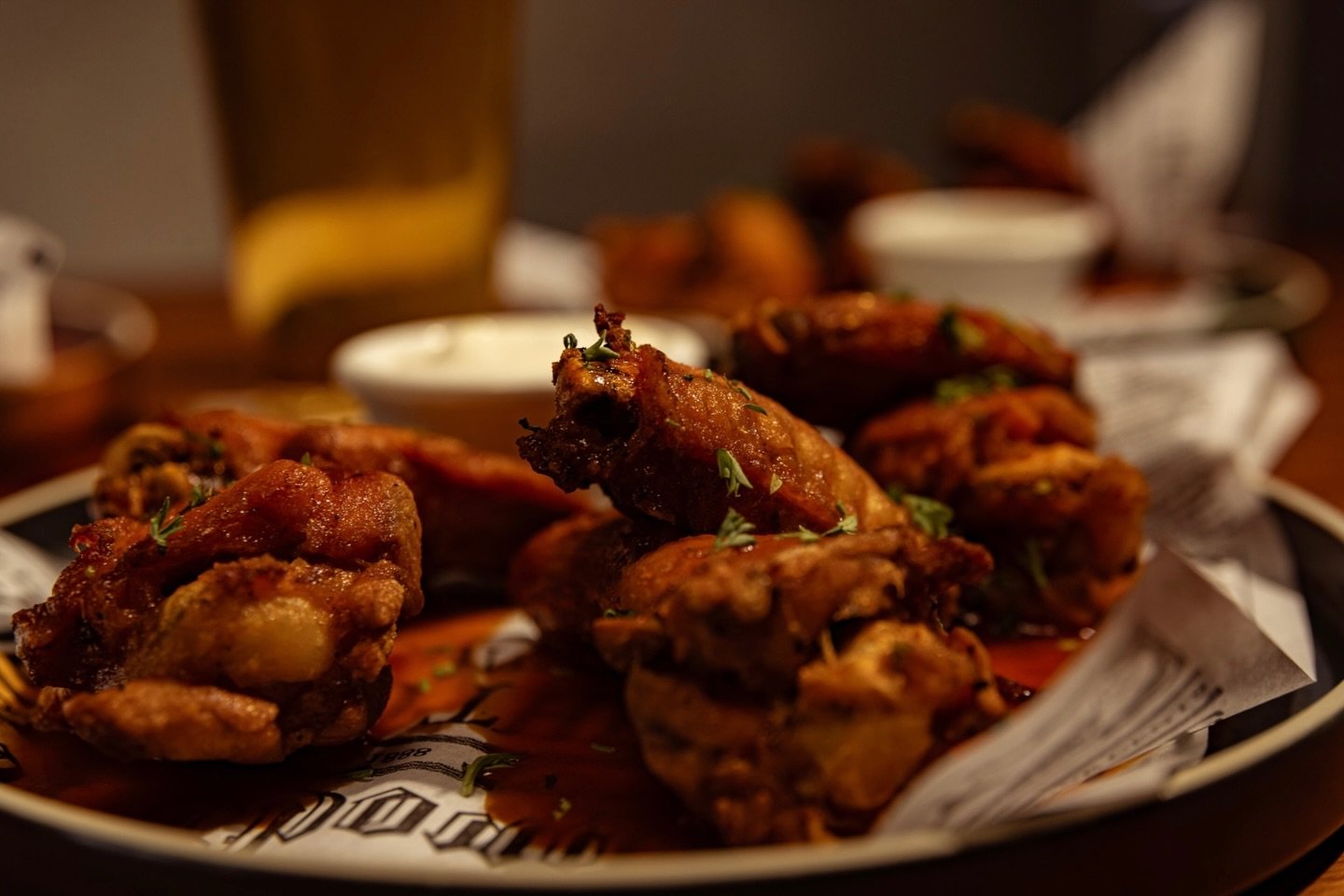 Wing Wednesday is worth the wait 😍🍗 All new mango habanero wings 🥭 

#thebeehiveukiah #wingwednesday #hotwings