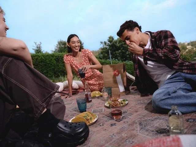 DoorDash_S34RD_1_2204_R Medium.jpeg