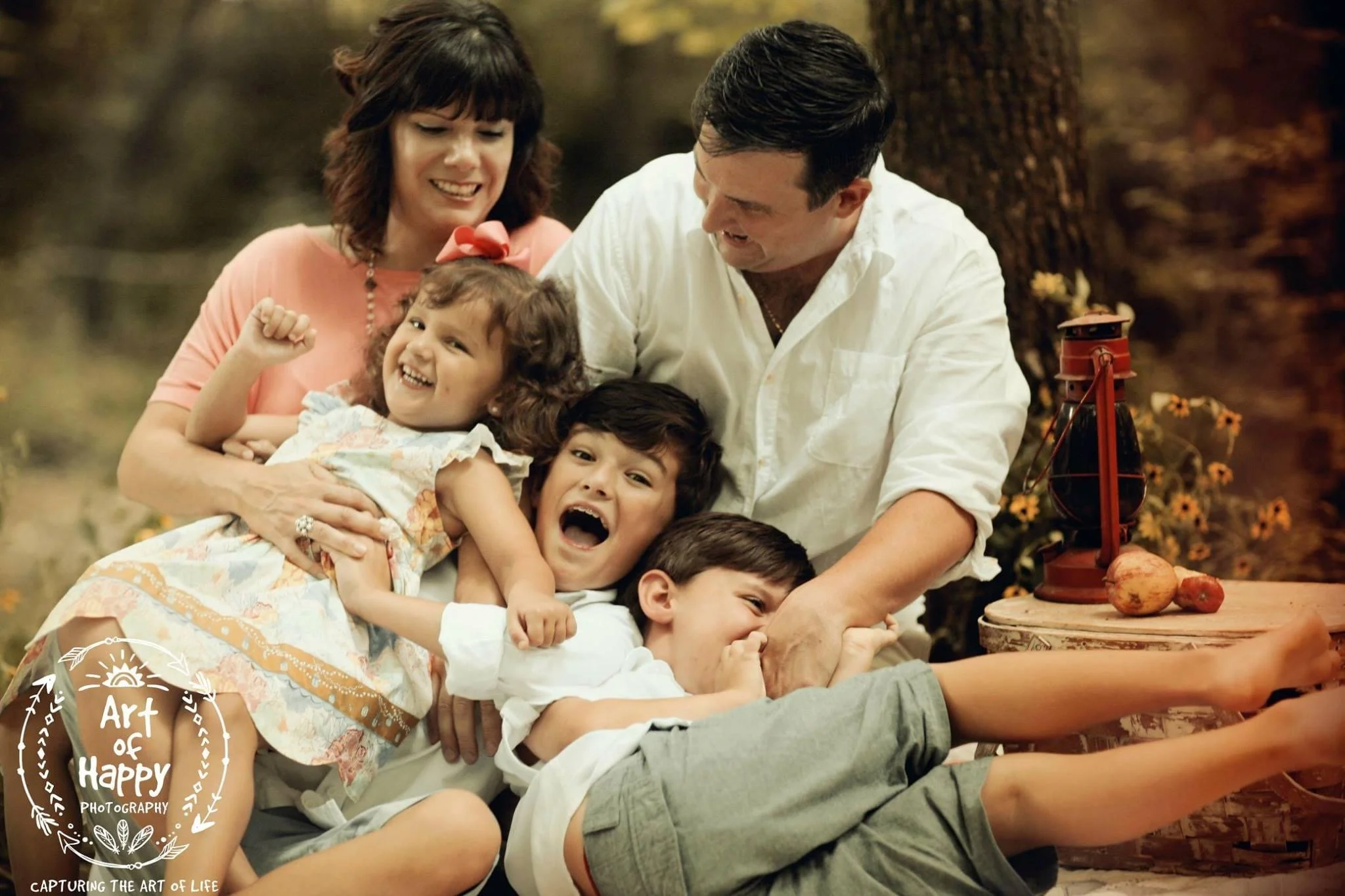 happy Family mini photoshoot Chattanooga TN, professional photographer 