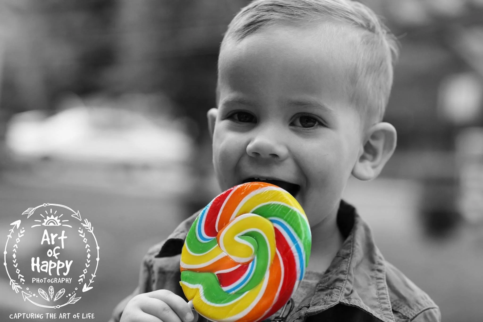 toddler boy with sucker mini photoshoot Chattanooga TN, professional photographer 