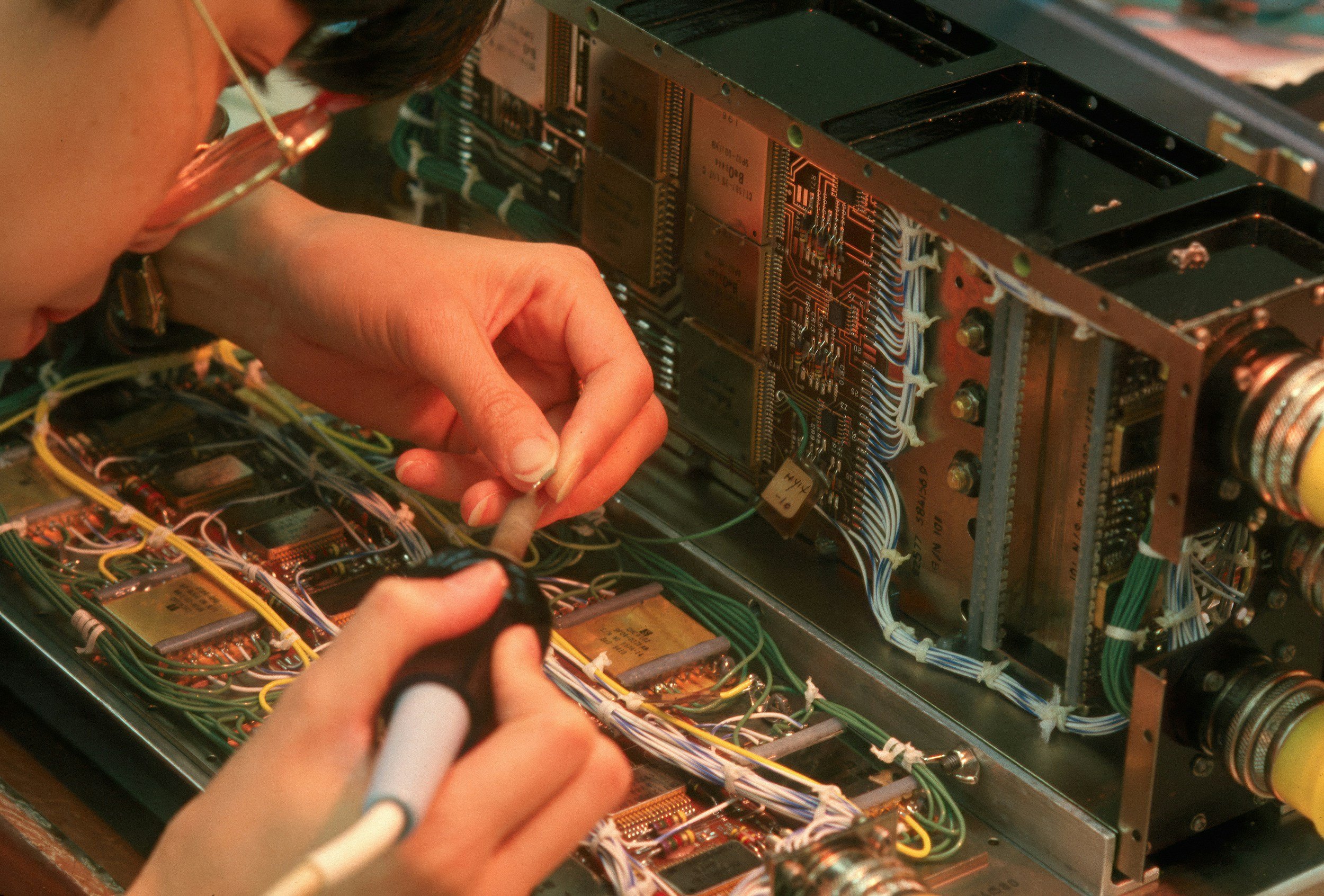 Why More Shoppers Are Choosing Refurbished Electronics Instead of Buying New