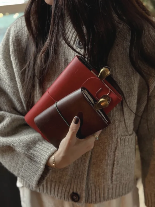 How to Build Influence by Disappearing