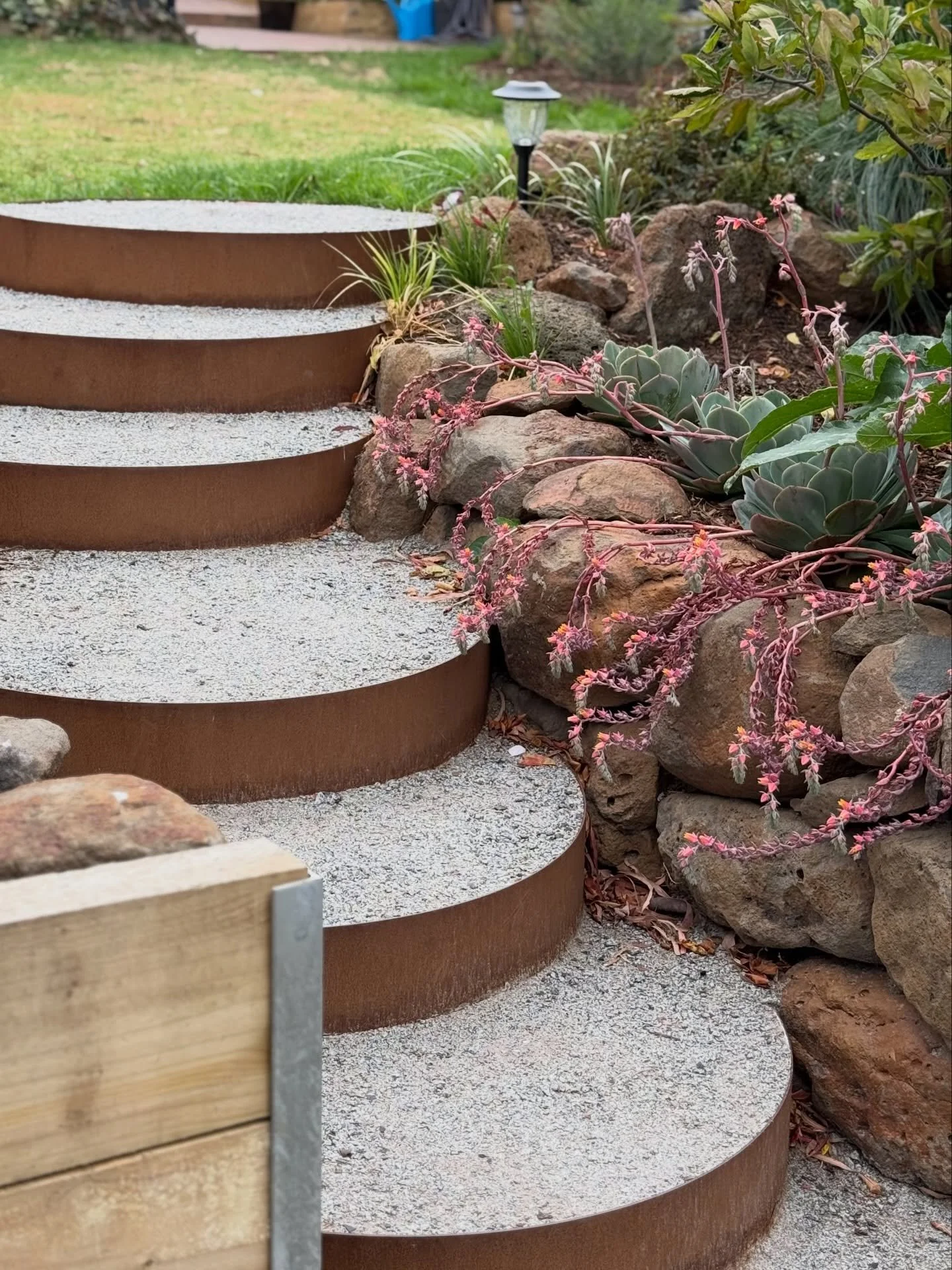 Steel edging that shapes the space and steals the show.
Clean lines, bold curves, and a timeless finish&mdash;steel edging turns simple garden beds and steps into standout design features. 
#veggiegarden 
#cortensteel
#steeledging
#geelonglandscaper