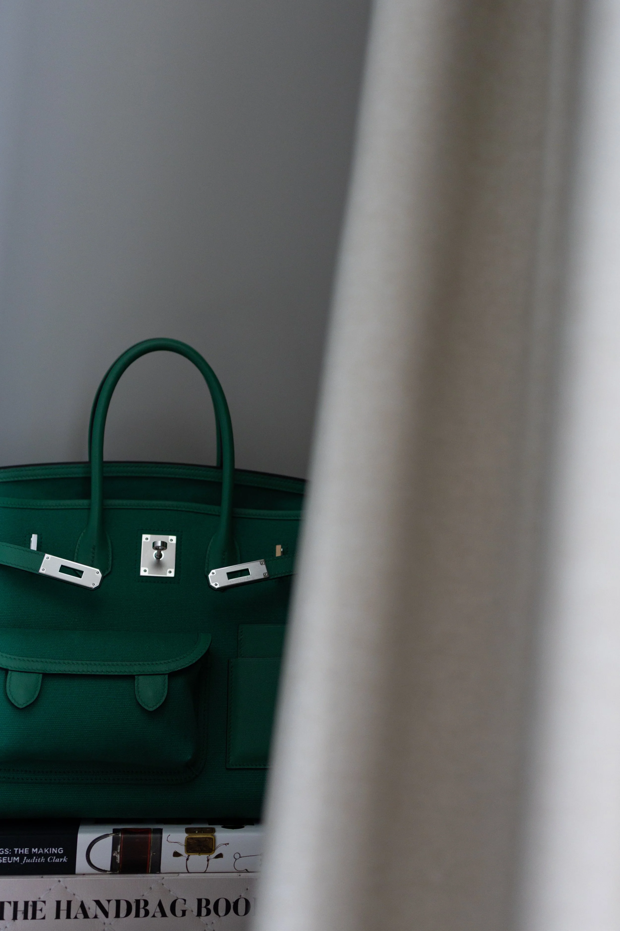 hermes-birkin-cargo-25-vert-vertigo-detail.jpg