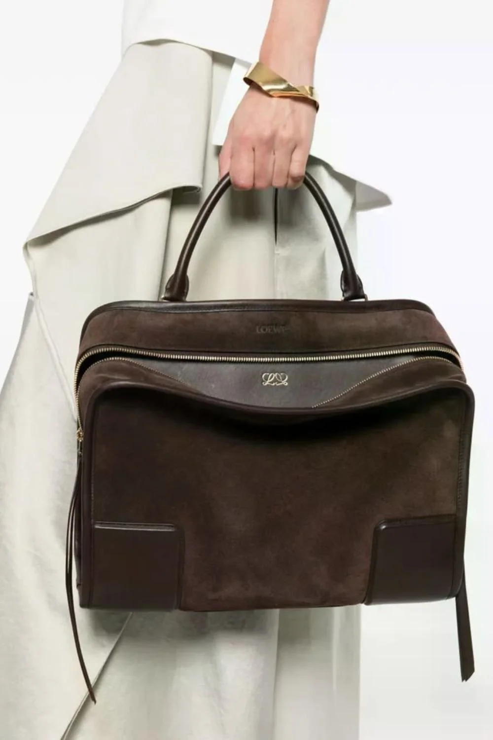 loewe-amazona-180-dark-chestnut.jpg