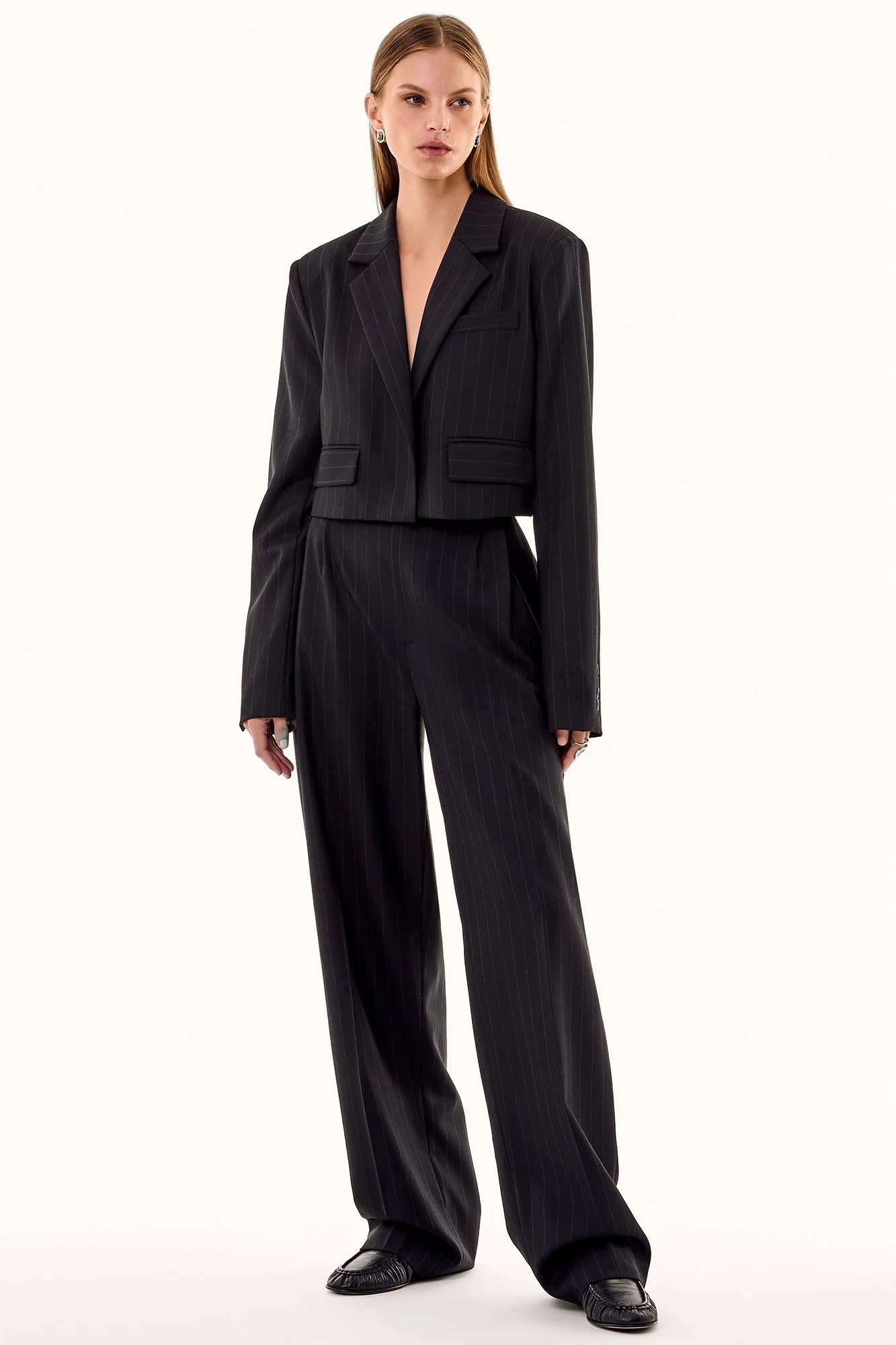 F25 PRODUCT BOOK3749.jpg