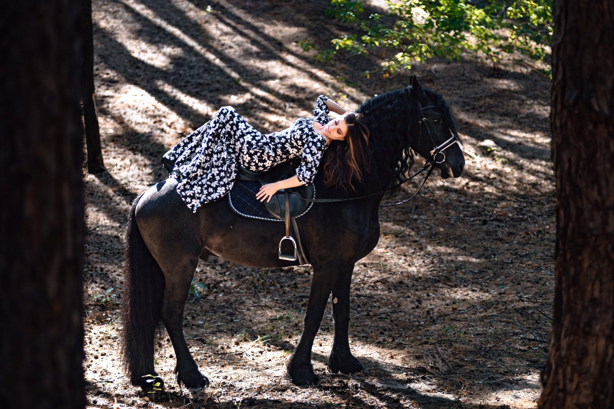 Rider&her horse portraits-2.jpg