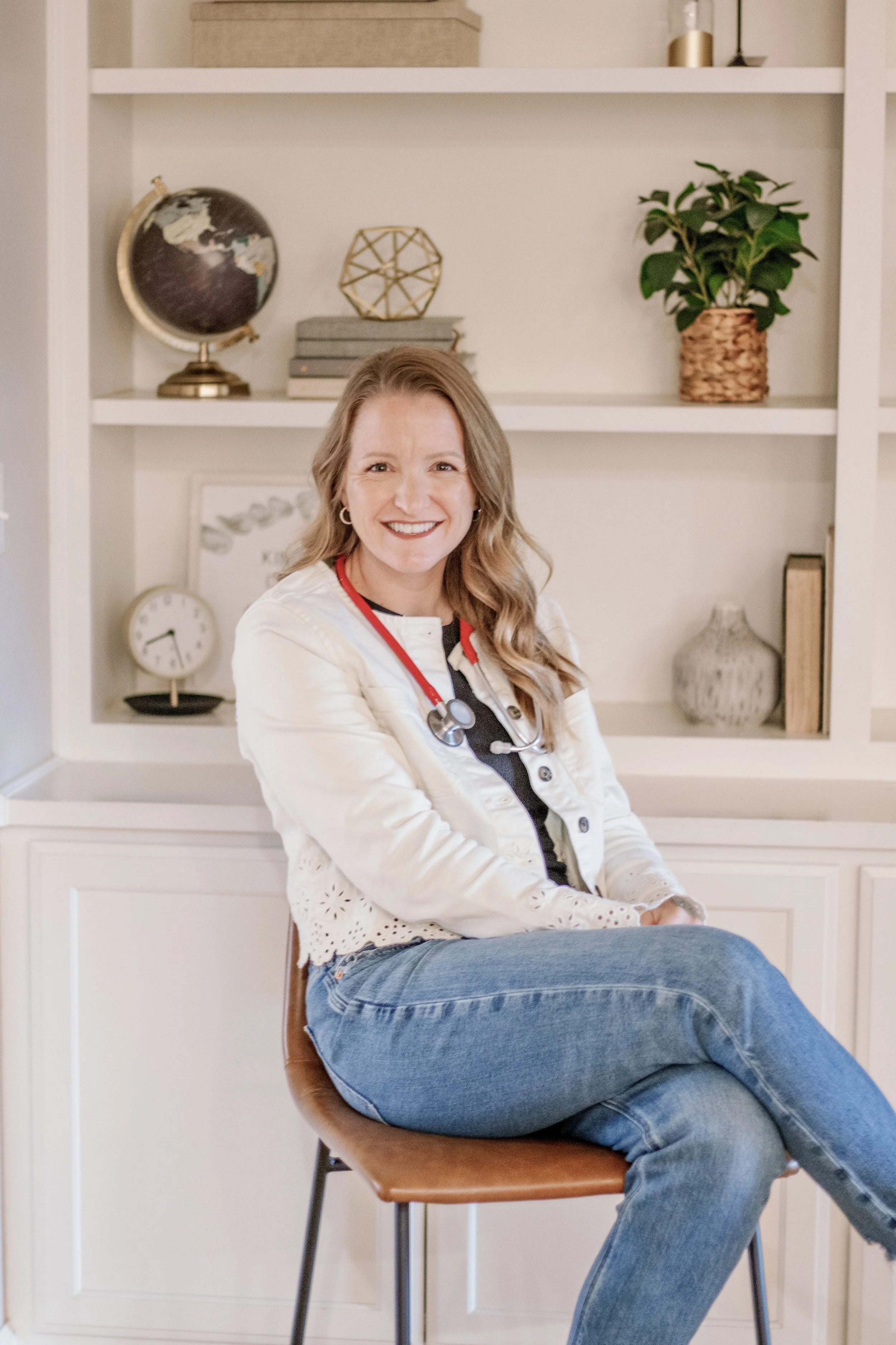 Physician assistant providing mobile healthcare, home visits, and personalized direct care services in Tulsa, Broken Arrow, and surrounding communities. Specializing in relationship-based healthcare with longer visits, individualized treatment plans,