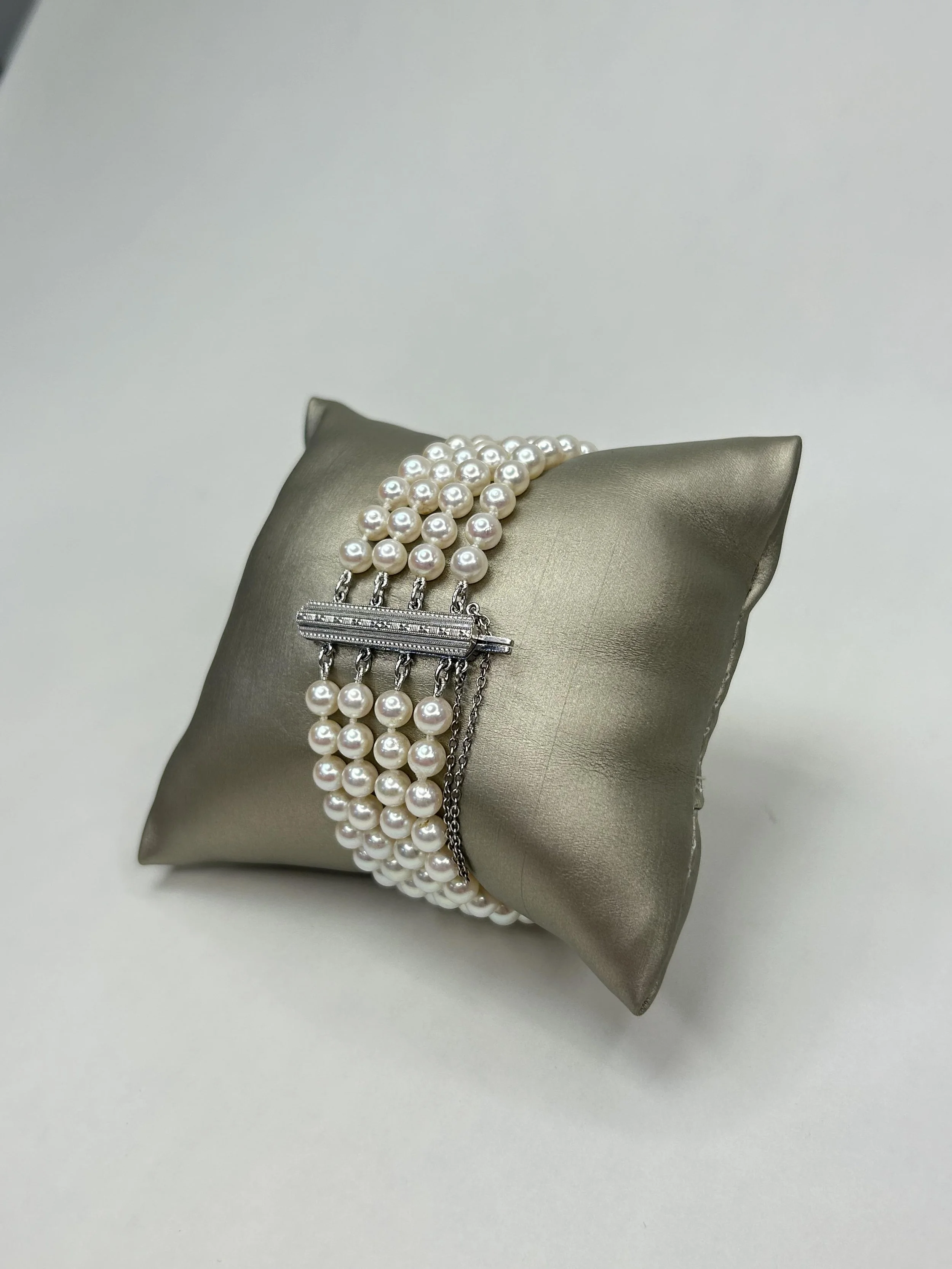 Vintage Art Deco Multi-Strand Pearl Bracelet
