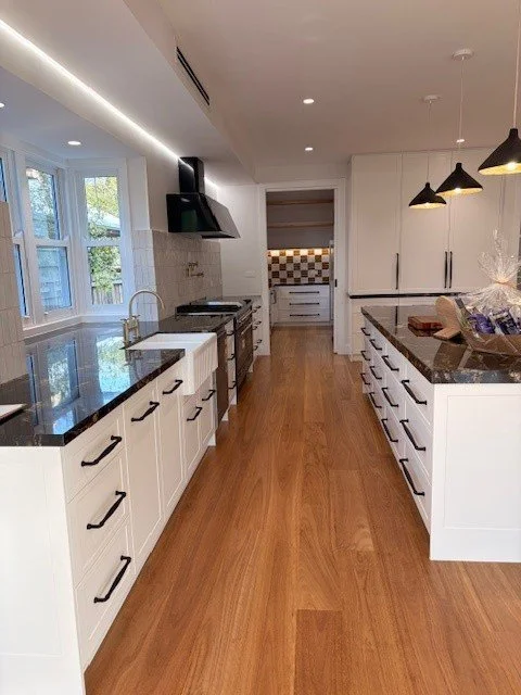 Dana Kitchen 3.jpg
