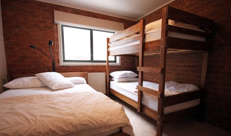 Limlimbu-7-bed1_800.jpg
