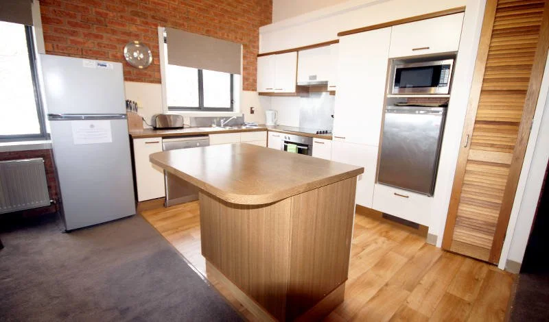 Limlimbu-7-kitchen_800.jpg