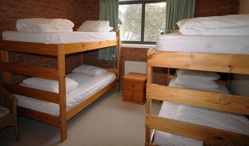 Limlimbu-6-bed2_800.jpg