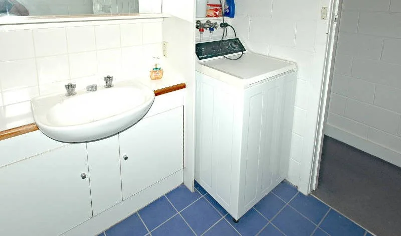 LesChalet-4-bath1_800.jpg