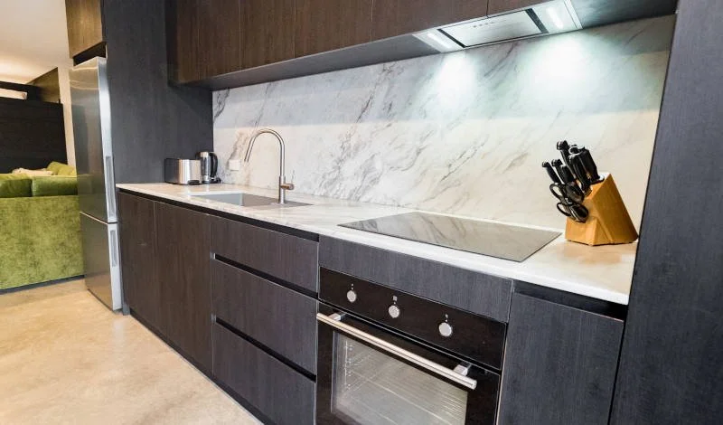 Konayuki_4-800_kitchen_2.jpg