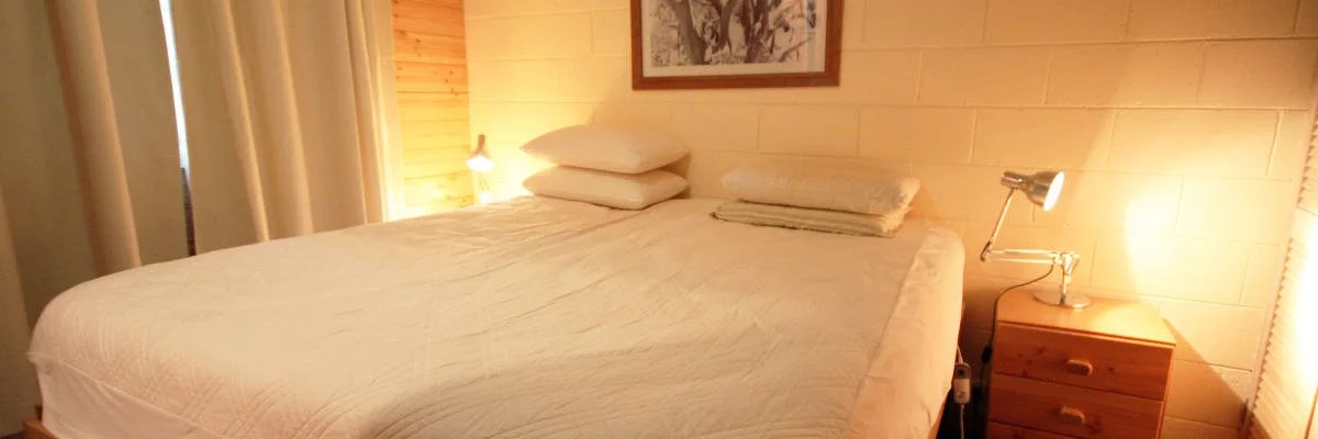 Katmandu-6-bed1.jpg