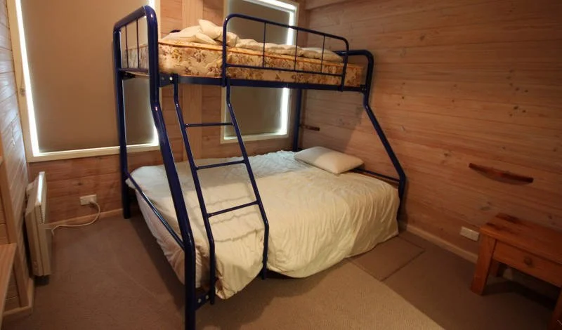 Katmandu-6-bed3_800.jpg