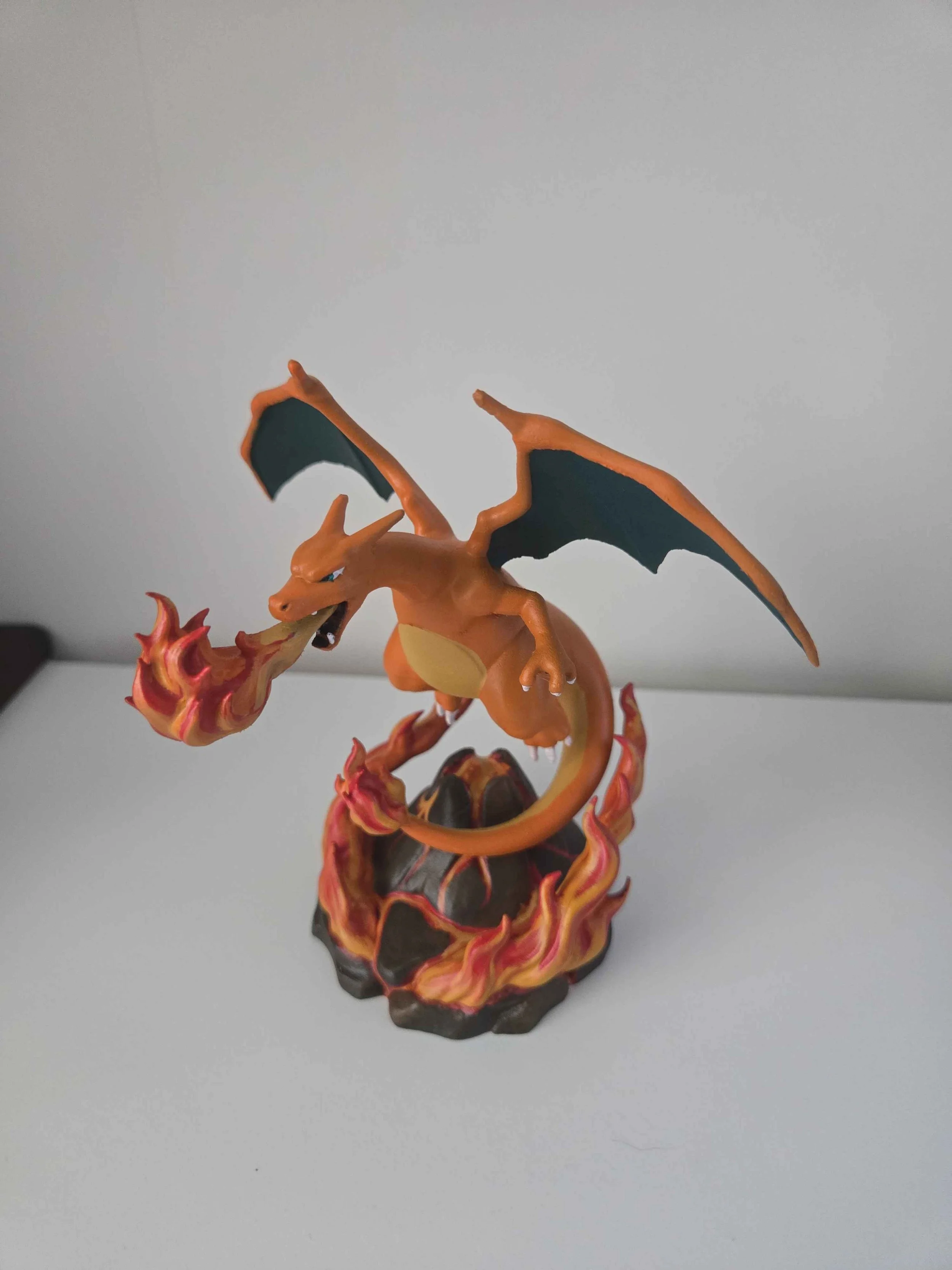 charizard.jpg