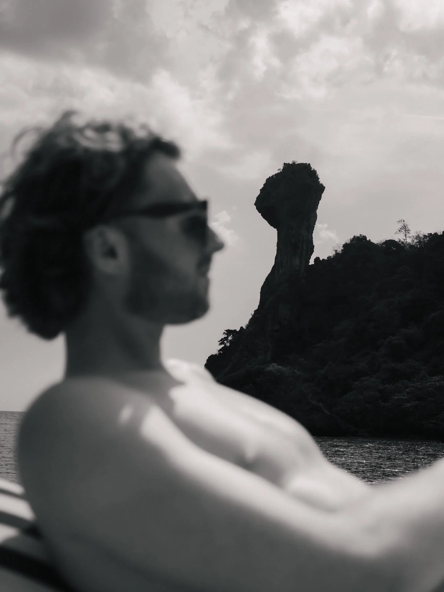 Chicken Island 🐓 Our hot &amp; famous stop for 📸

#krabitrip #krabiisland #boattrip 
.
.
.
สอบถามข้อมูลเพิ่มเติมได้ที่
📞 +66 92 247 4117 หรือ Line @seasoul.th
Contact us: https://linktr.ee/seasoul.thailand
#soultrippin #seasoulth