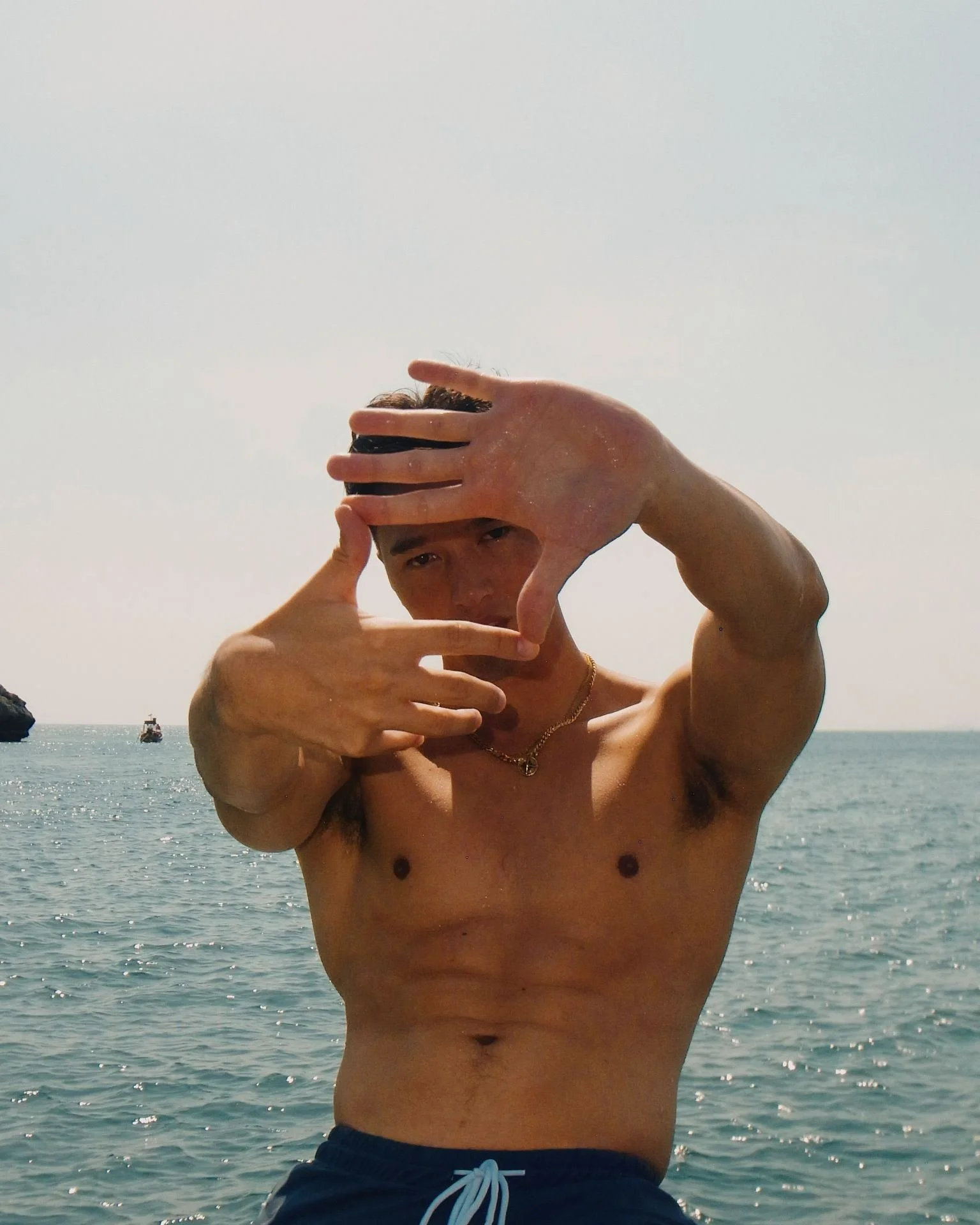 ⏳ Time stands still as we capture the view, the light, and each other. ✨🌊

สอบถามข้อมูลเพิ่มเติมได้ที่
📞 +66 92 247 4117 หรือ Line @seasoul.th
Contact us: https://linktr.ee/seasoul.thailand
#soultrippin #seasoulth