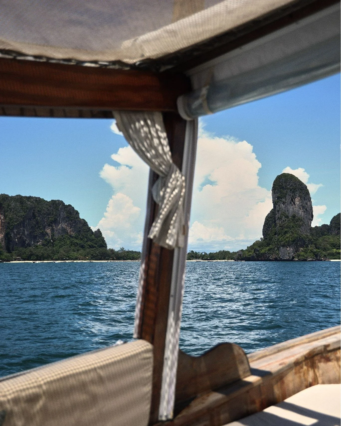 🏝️✨ Some views are breathtaking, 
but sharing them with you on Seasoul makes them unforgettable. 🩵

 สอบถามข้อมูลเพิ่มเติมได้ที่
📞 +66 92 247 4117 หรือ Line @seasoul.th
Contact us: https://linktr.ee/seasoul.thailand
#soultrippin #seasoulth