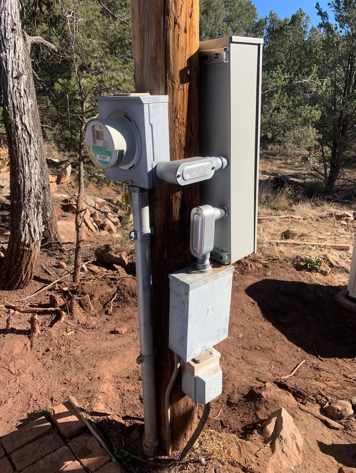 ⚡ New Generac Generator Installed in Pecos, New Mexico ⚡

We recently completed this Generac home standby generator installation in Pecos, NM, providing this home with automatic backup power during outages.

This installation includes:

✔️ Generac au