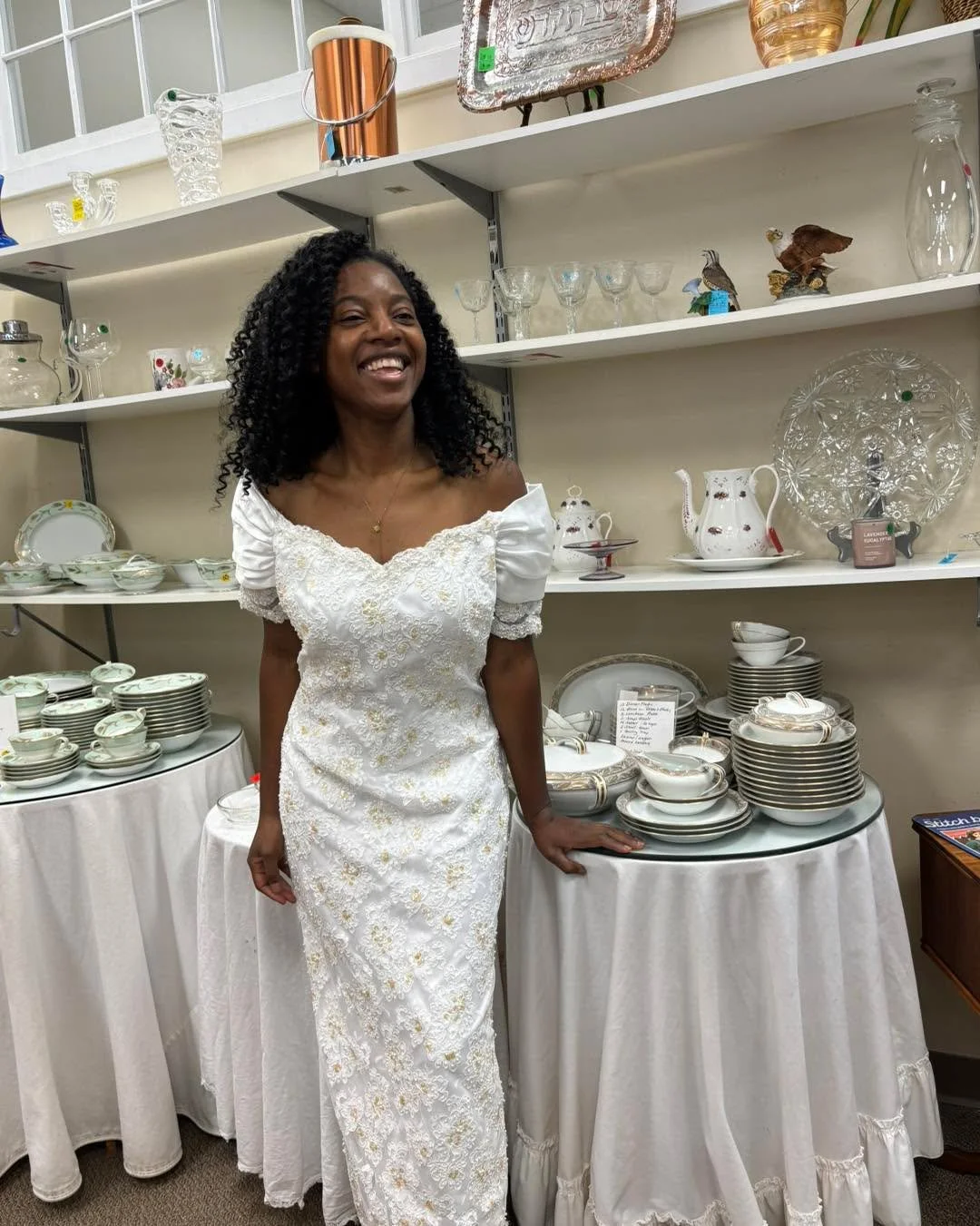 Rebecca, a frequent Favarh Thrift Shop customer, models a gorgeous wedding gown at the store. A perfect fit!
#favarhthriftshop