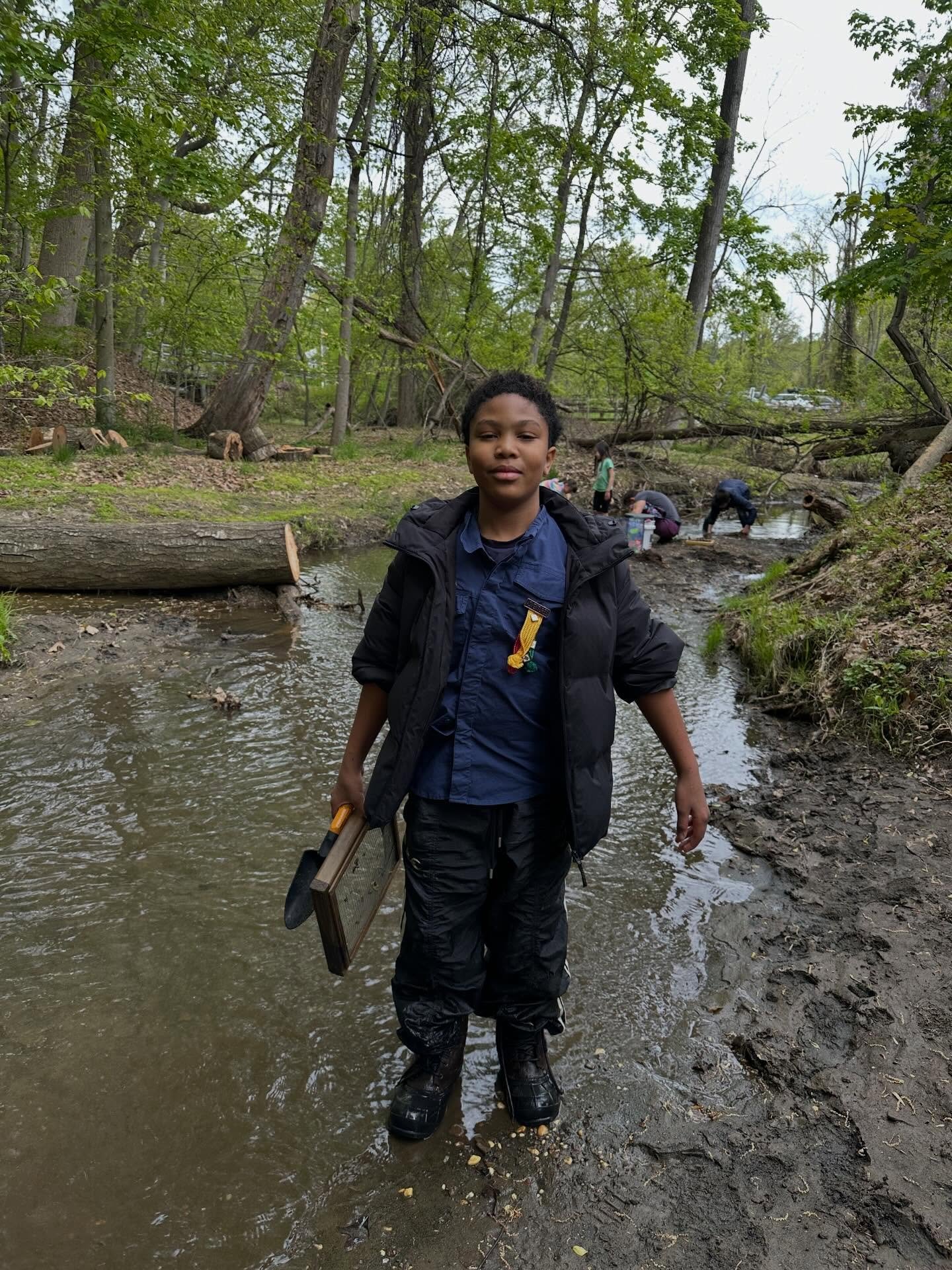 70 million years ago, the land beneath our Cub Scouts was covered by an ancient sea. 🌎🦴

This weekend we explored the fossil beds at Poricy Park Fossil Beds and learned about the Navesink Formation &mdash; prehistoric layers of sediment now exposed