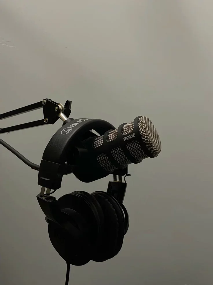 Artist / Performance Review