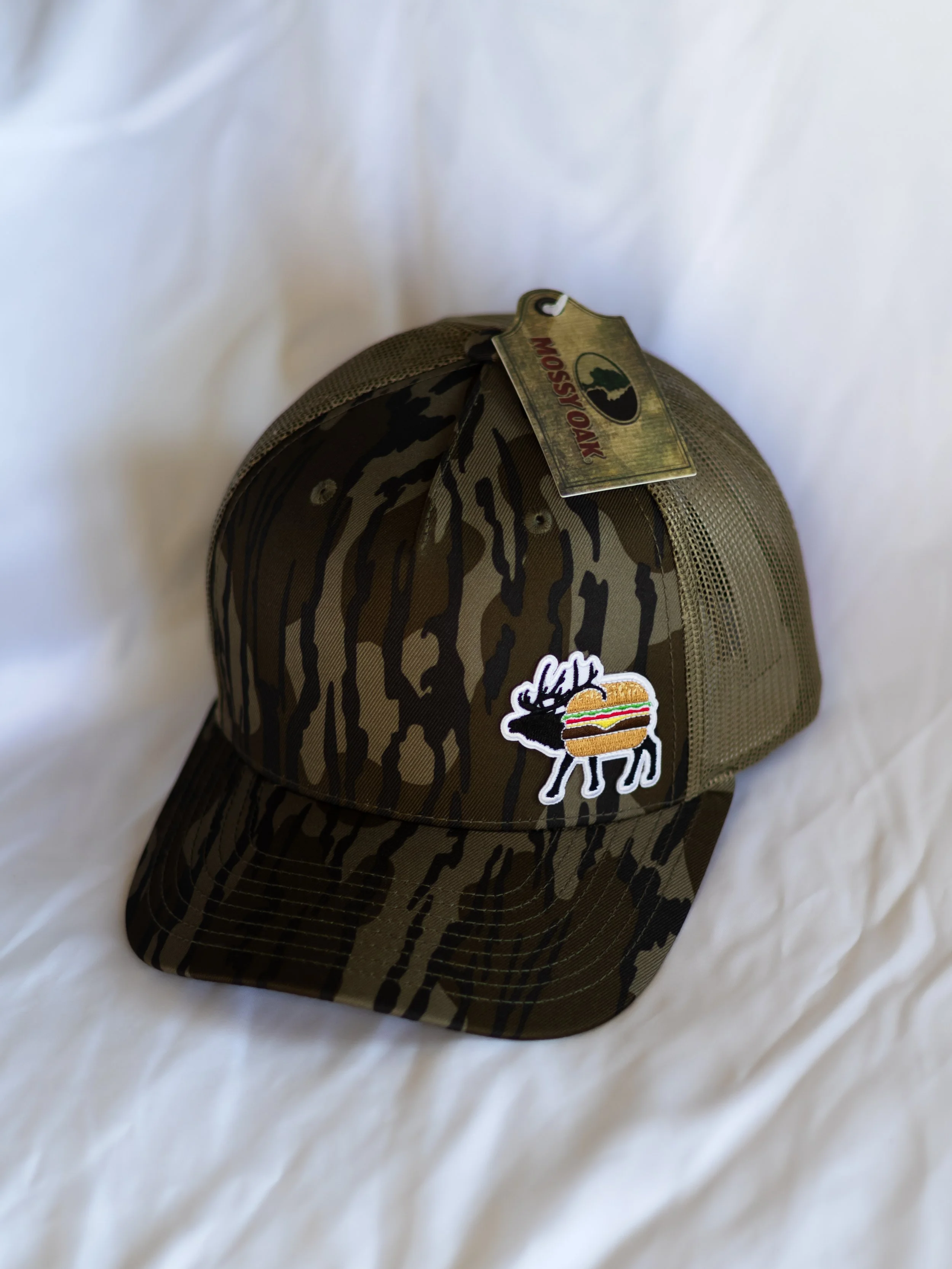 "Elk Burger" x Mossy Oak Bottomland Hat