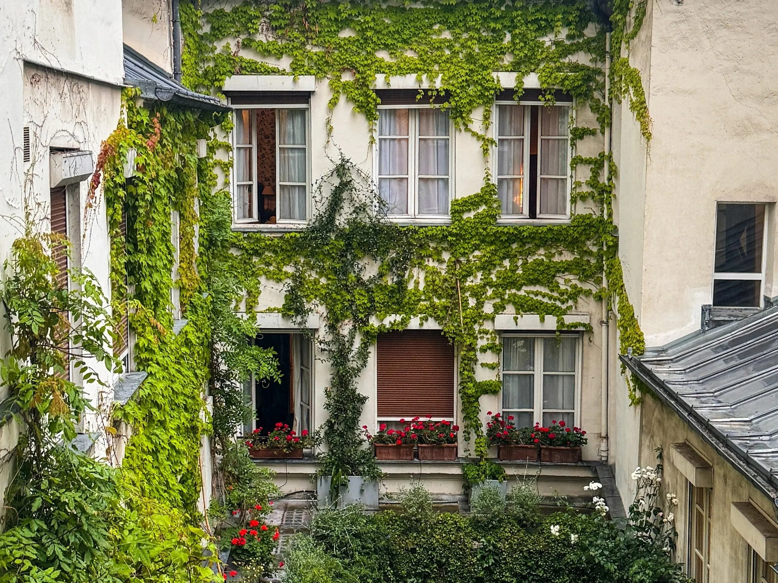 Why Saint-Germain Is the Best Area to Stay in Paris (Hotels and Location Guide 2026)
