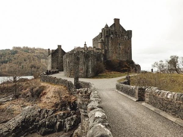 Eilean Donan Castle Guide (2026): Is It Worth Visiting + Best Photo Spots