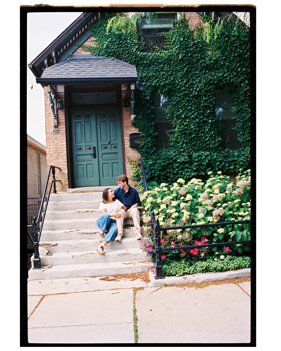 Megan and Ryan&rsquo;s turn to tie the knot today!! 
💓💒🎞️💖

#35mm #chicagofilmphotographer #chicagoweddingphotographer #chicagobride #2027bride