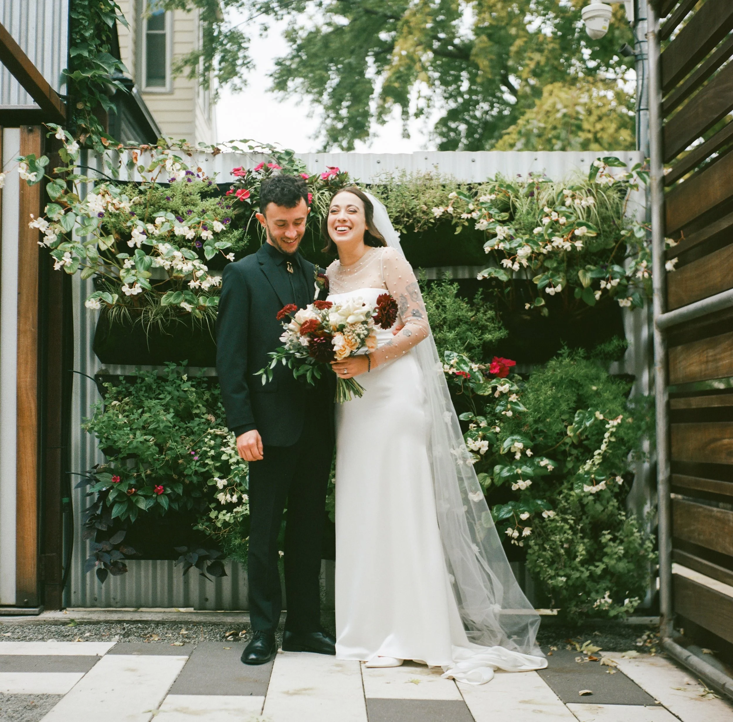 one year since Emily &amp; Joey tied the knot 

. ݁₊ ⊹ . ݁˖ . ݁₊˚⊹♡
✧˖&deg;.
⋆. ˚꩜｡ 
𑣲⋆
. ݁₊ ⊹ . ݁ ⟡ ݁ . 
༘⋆

#chicagofilmphotographer #chicagowedding #chicagobride #chicagoweddingphotographer #2027bride