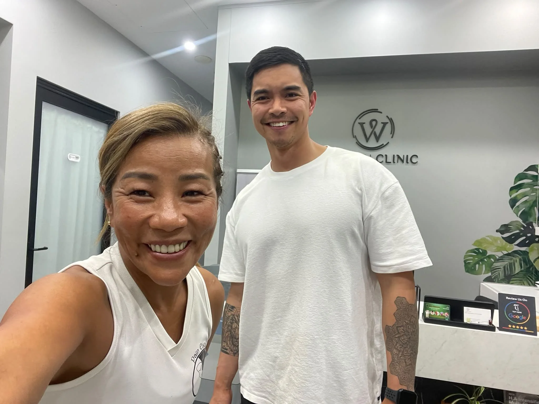 💛 Some people think of you when everything is going well&hellip;but this client thinks of me every time he gets injured! 😂

He is one of my regular clients and visits me around two or three times a year. He enjoys training at the gym and lifting we
