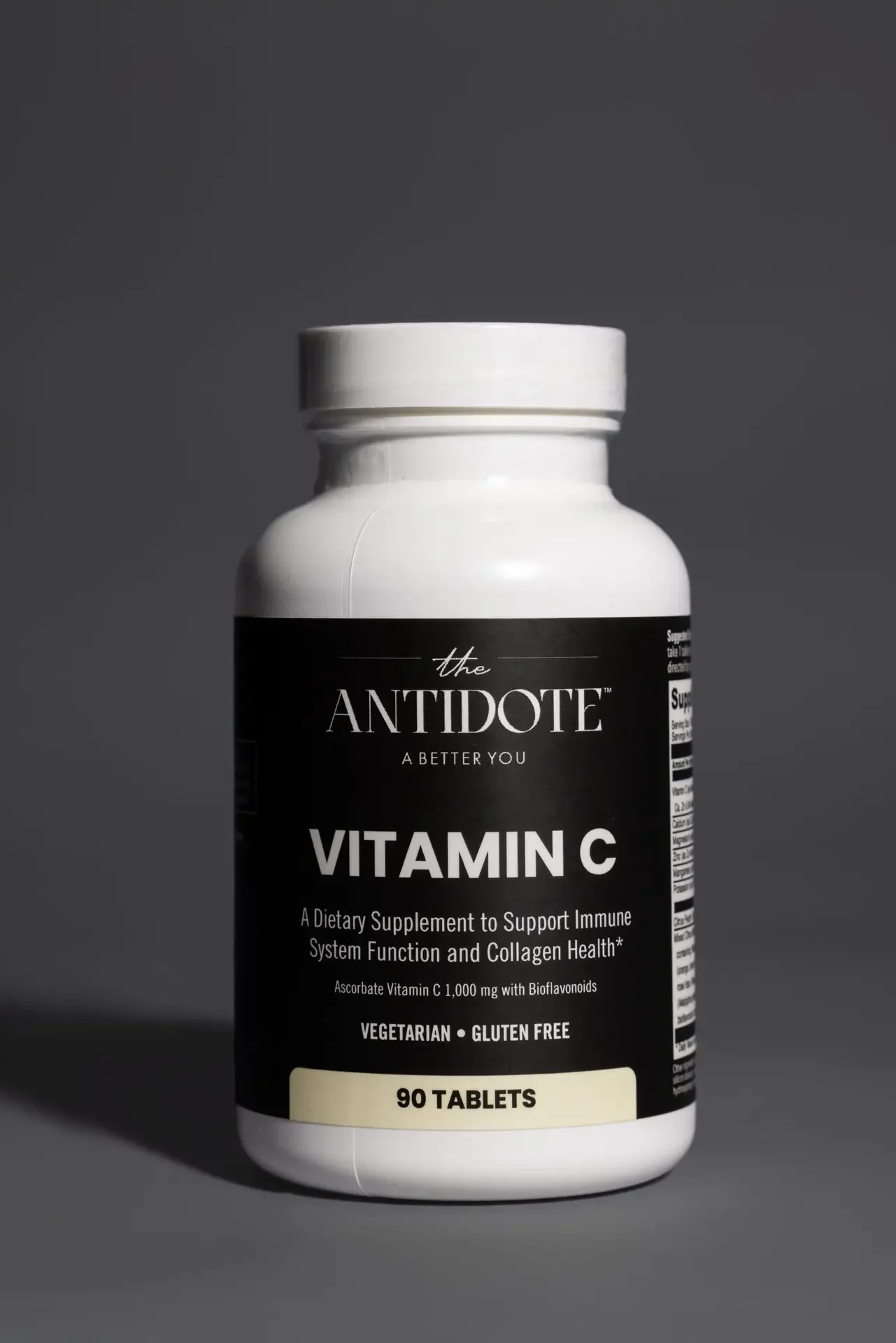 001_VIT-C-FRT-_Laurieperez.com_-scaled.webp