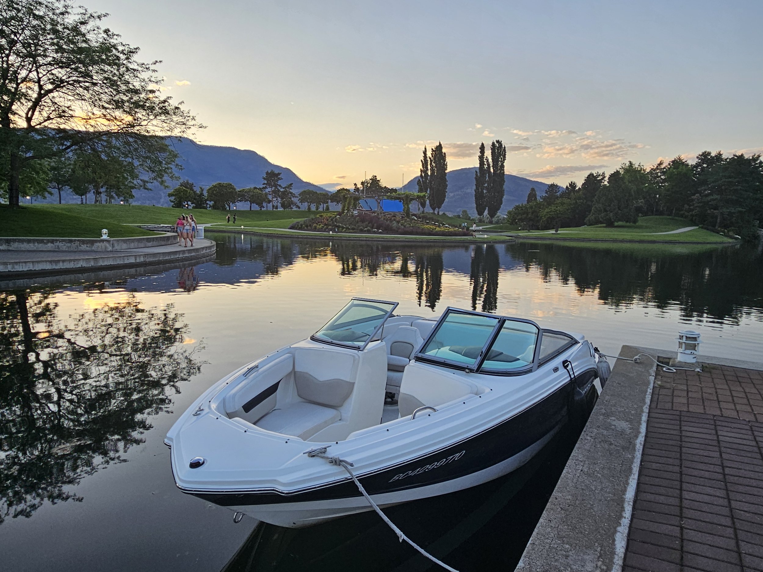 Chapparal Boat Rental