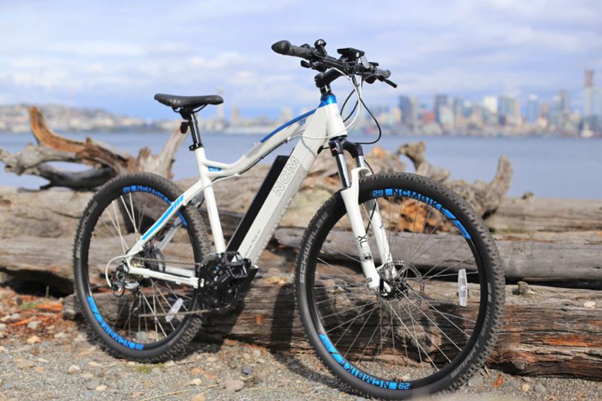 Kelowna E-Bike Rental