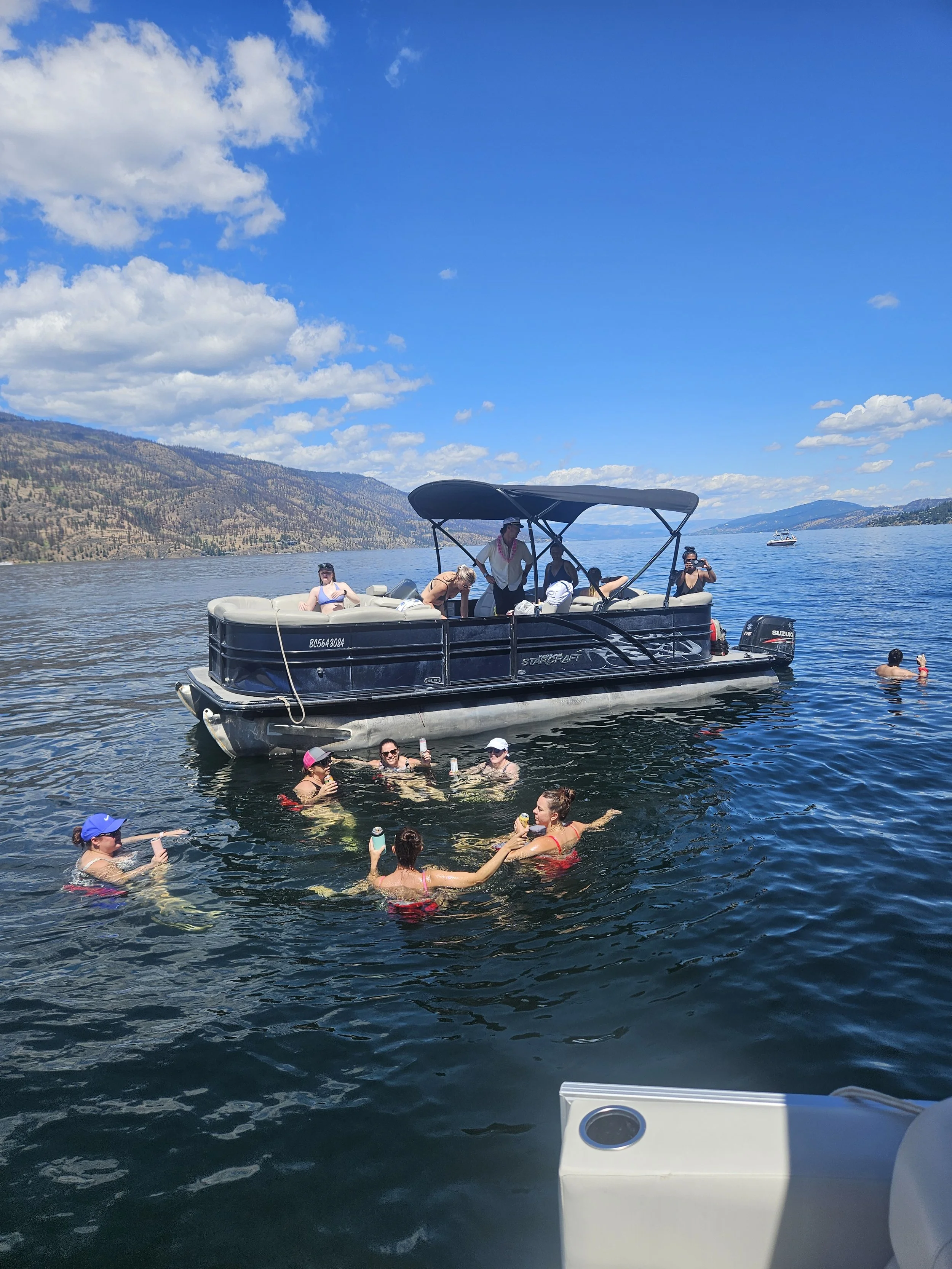 Okanagan Lake Boat Tour