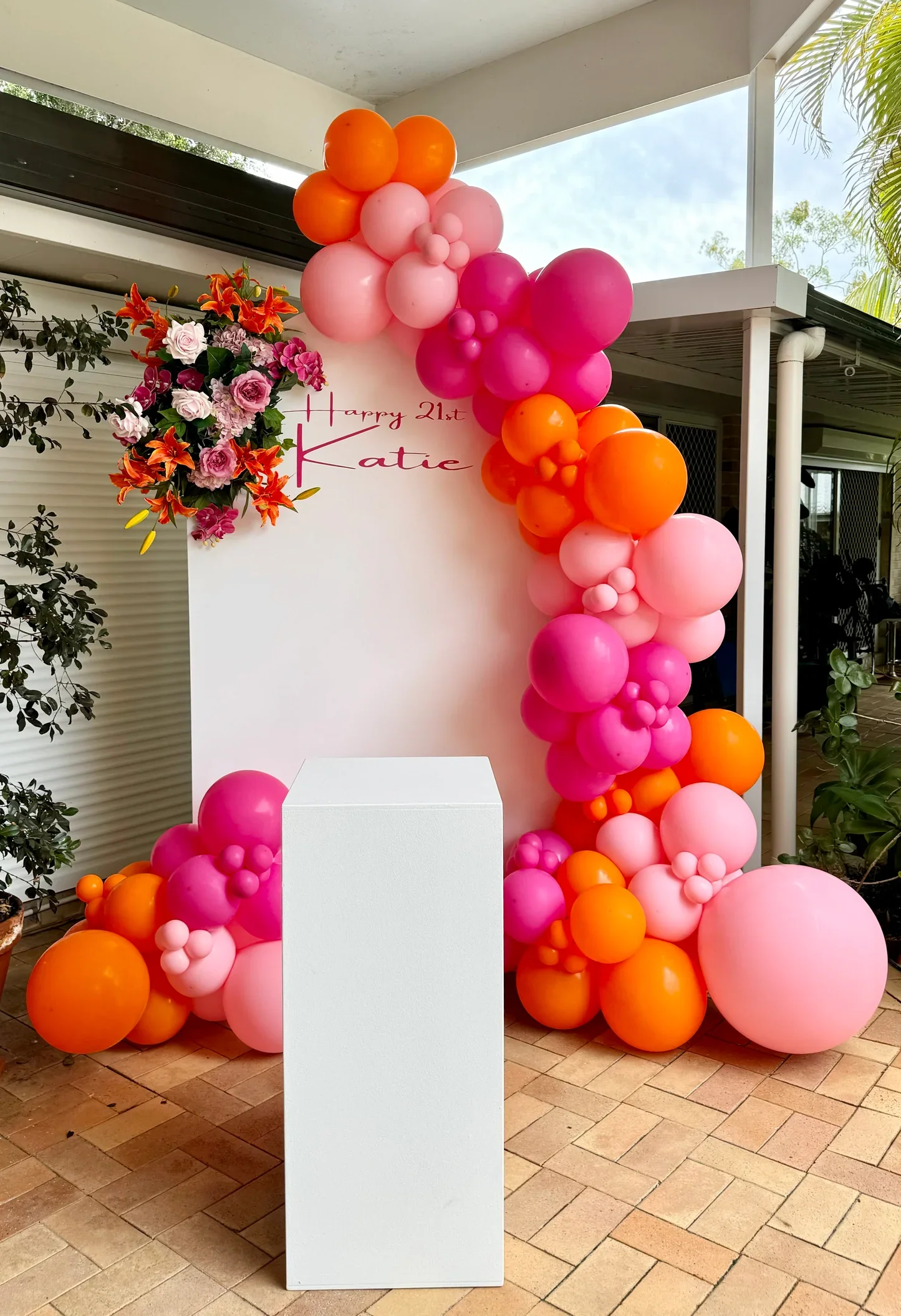 white rectangle event plinth party.webp