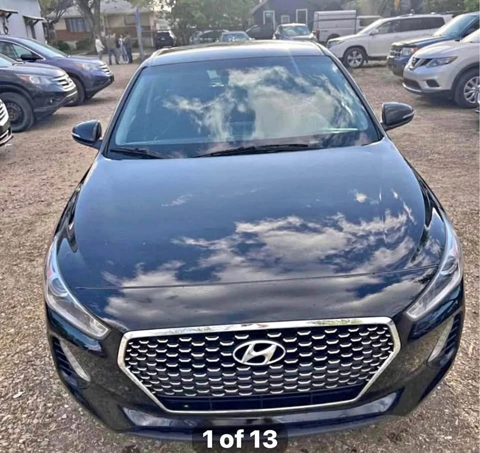 2018 Hyundai Elantra Hatchback - Black