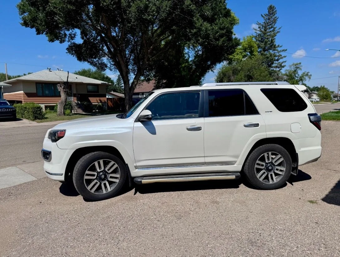 2015 Toyota 4Runner SR5 - Rugged 4WD SUV
